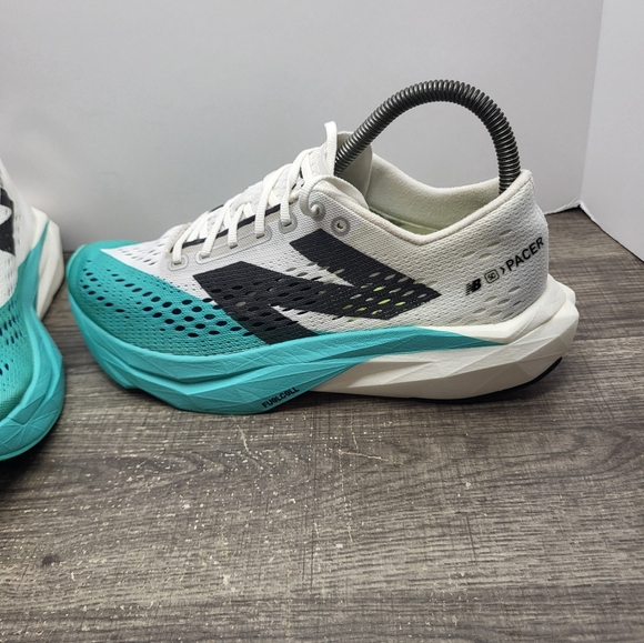 New Balance FuelCell SuperComp Pacer V2 Blue Jade WFCRRLW2 Women's Sz 8 B - Picture 2 of 10